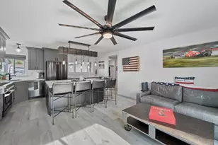 213 Cortez St, Capitola, CA 95010 - Photo 6