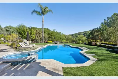 15715 Gum Tree Ln, Los Gatos, CA 95032 - Photo 104