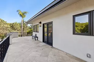 15715 Gum Tree Ln, Los Gatos, CA 95032 - Photo 48