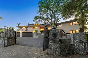 15715 Gum Tree Ln, Los Gatos, CA 95032 - Photo 2