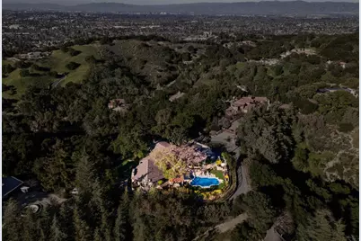 15715 Gum Tree Ln, Los Gatos, CA 95032 - Photo 150