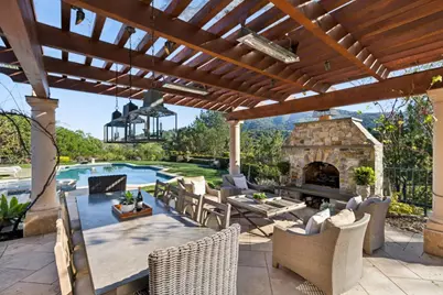 15715 Gum Tree Ln, Los Gatos, CA 95032 - Photo 124