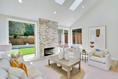 22136 Dean Ct, Cupertino, CA 95014 - Photo 4