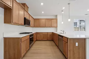 2211 Daisy Dr, Hollister, CA 95023 - Photo 10