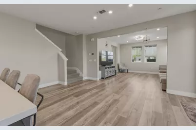 22 E Funderburg Blvd, Mountain House, CA 95391 - Photo 14