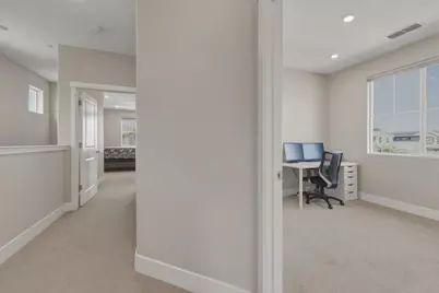 22 E Funderburg Blvd, Mountain House, CA 95391 - Photo 28