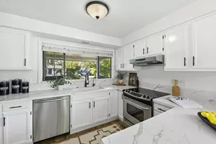 3505 Kersey Ln, Sacramento, CA 95864 - Photo 14