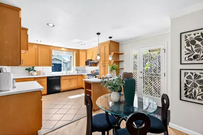1572 Amesbury Way, San Jose, CA 95127 - Photo 8