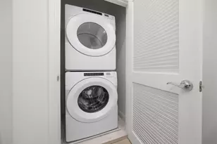 2745 Tiburon Way, San Mateo, CA 94403 - Photo 12