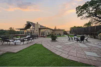 15605 Oakridge Ct, Morgan Hill, CA 95037 - Photo 1