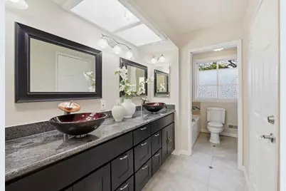 15605 Oakridge Ct, Morgan Hill, CA 95037 - Photo 16