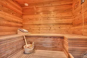 15668 Bohlman Rd, Saratoga, CA 95070 - Photo 20