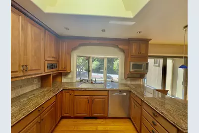 46 Morse Ln, Redwood City, CA 94062 - Photo 8