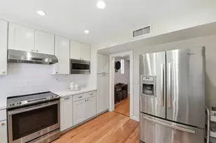 19123 Vineyard Ln, Saratoga, CA 95070 - Photo 12