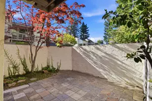 19123 Vineyard Ln, Saratoga, CA 95070 - Photo 32