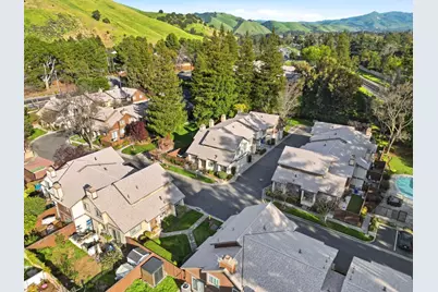 36004 Vallee Ter, Fremont, CA 94536 - Photo 52