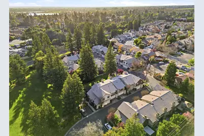36004 Vallee Ter, Fremont, CA 94536 - Photo 48