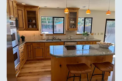 1082 Eden Bower Ln, Redwood City, CA 94061 - Photo 6