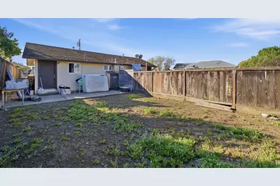 744 Broadway St, Hayward, CA 94544 - Photo 10