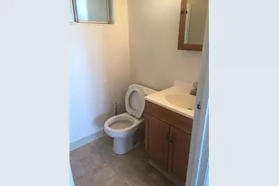 744 Broadway St, Hayward, CA 94544 - Photo 8