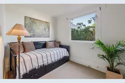 15-17 Macondray Ln, San Francisco, CA 94133 - Photo 18