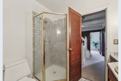 15-17 Macondray Ln, San Francisco, CA 94133 - Photo 20