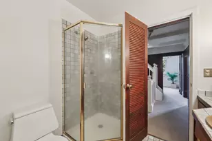 15-17 Macondray Ln, San Francisco, CA 94133 - Photo 20