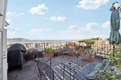 15-17 Macondray Ln, San Francisco, CA 94133 - Photo 2