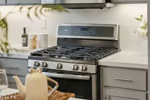 1098 Barberry Ter, Sunnyvale, CA 94086 - Photo 14