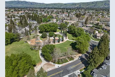 1388 Meadow Ridge Cir, San Jose, CA 95131 - Photo 54