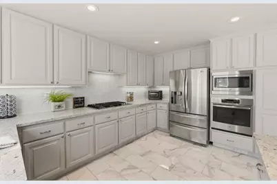 1252 Montcourse Ln, San Jose, CA 95131 - Photo 16