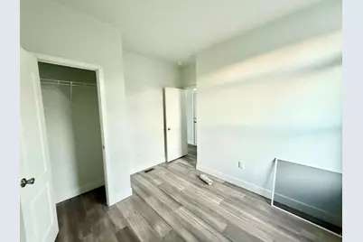 2150 Monterey Rd 18, San Jose, CA 95112 - Photo 4