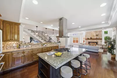 1481 W Hedding St, San Jose, CA 95126 - Photo 10