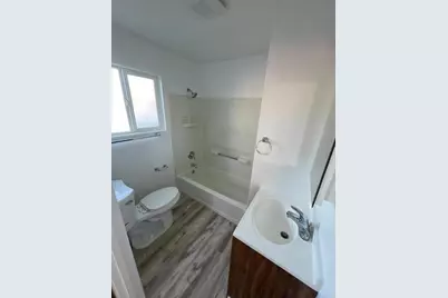 212 F St, Los Banos, CA 93635 - Photo 18