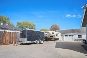 805 Iverson St, Salinas, CA 93901 - Photo 30