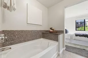 800 N 8th St 220, San Jose, CA 95112 - Photo 16