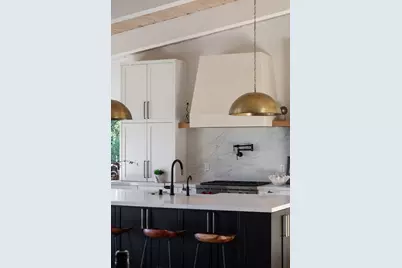 10669 Magdalena Rd, Los Altos Hills, CA 94024 - Photo 8