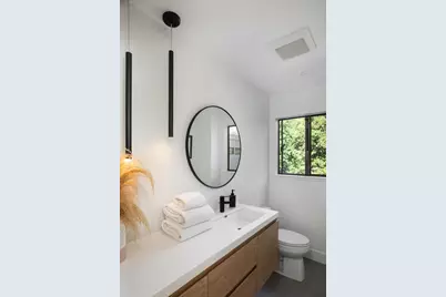 10669 Magdalena Rd, Los Altos Hills, CA 94024 - Photo 20