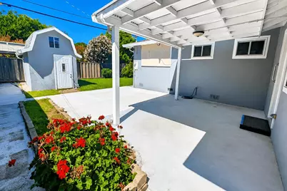2420 Fordham Dr, Santa Clara, CA 95051 - Photo 16