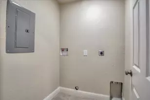 8044 Sacramento St, Fair Oaks, CA 95628 - Photo 20