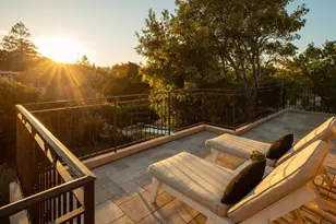 1330 Villa Dr, Los Altos, CA 94024 - Photo 18