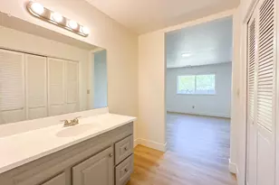 1465 W Tuolumne Rd, Turlock, CA 95382 - Photo 12