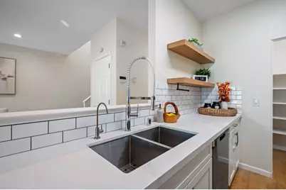 703 Star Jasmine Ct, San Jose, CA 95131 - Photo 10