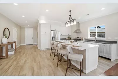 224 Eureka Ct, Sunnyvale, CA 94085 - Photo 14