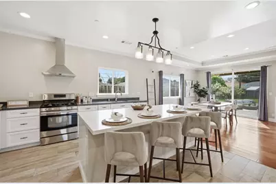 224 Eureka Ct, Sunnyvale, CA 94085 - Photo 8