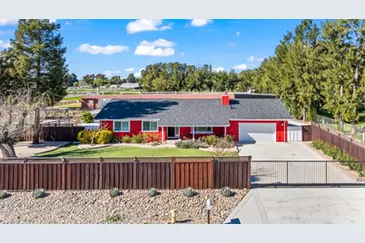 1515 Dias Dr, San Martin, CA 95046 - Photo 30