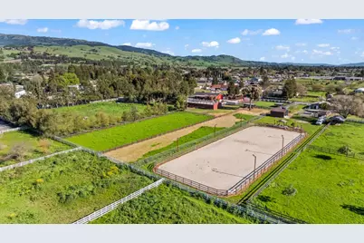 1515 Dias Dr, San Martin, CA 95046 - Photo 46