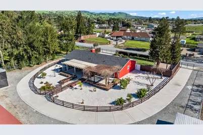 1515 Dias Dr, San Martin, CA 95046 - Photo 42