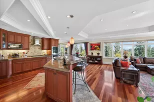 22551 Ricardo Rd, Cupertino, CA 95014 - Photo 14