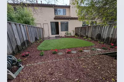 62 Washington Square Dr, Milpitas, CA 95035 - Photo 12
